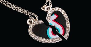 kids-and-teen-influencers-in-australia-say-‘bye-bye’-to-social-media