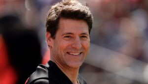 cbs-news-to-move-morning-co-host-to-evening-as-viewers-are-‘hungry-for-fairness’