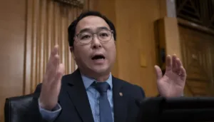 kim-to-support-bids-against-those-who-‘fuel-corrupt-machine-politics’