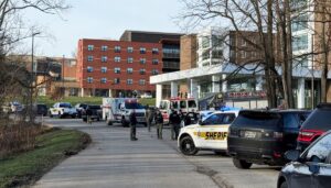 suspect-in-kentucky-university-shooting-id’d-as-parent-of-student