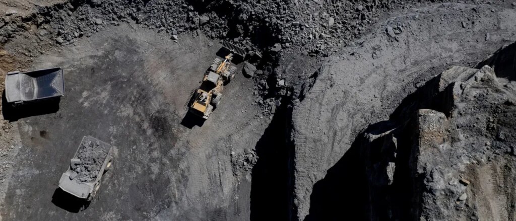 company-discovers-treasure-trove-that-could-end-china