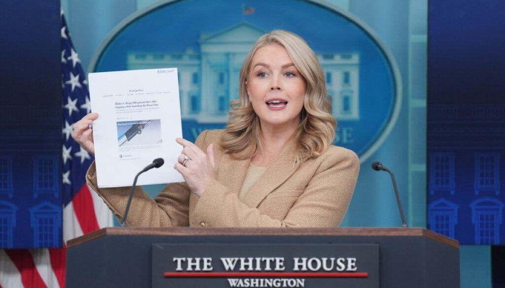 watch-live:-white-house-briefing-after-oil-tanker-seized-off-venezuelan-coast