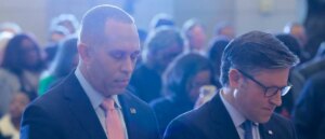 house-passes-last-minute-gop-healthcare-bill-after-moderates-revolt