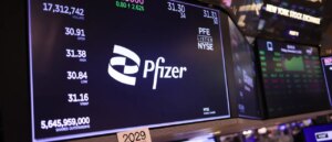 ex-fda-commissioners-against-higher-vaccine-standards-took-$6-million-from-covid-vaccine-makers