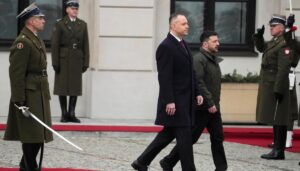 us-offers-to-hold-peace-talks-with-ukraine-and-russia:-zelensky