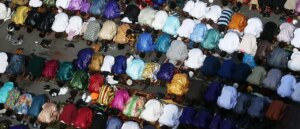 minnesota-dem-tearfully-apologizes-to-somalians-after-they-were-busted-stealing-billions