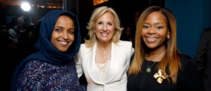 congresswoman-appears-to-erase-diamond-ring-from-official-government-photo