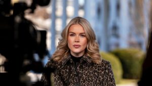 trump-‘absolutely’-wants-to-revoke-citizenship-of-somalis-who-committed-fraud-in-minnesota:-leavitt