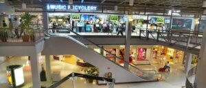 somalis-reportedly-filled-red-state-strip-mall-with-fraudulent-childcare-centers