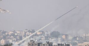 rocket-alert-apps-warn-israelis-of-incoming-attacks-while-gaza-is-left-in-the-dark
