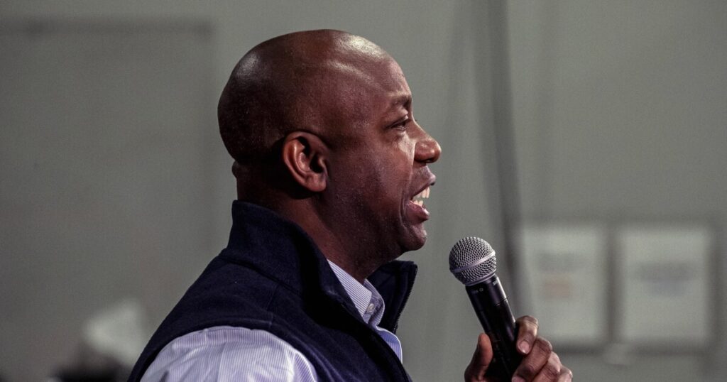 tim-scott-isn’t-going-anywhere,-sees-opportunity-for-‘game-changer’-in-iowa