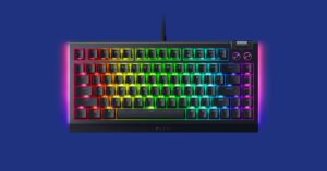 razer’s-blackwidow-v4-hits-a-sweet-spot-for-mechanical-keyboard-fans