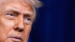 watch-live:-trump-talks-toppling-‘dictator’-maduro-at-mar-a-lago