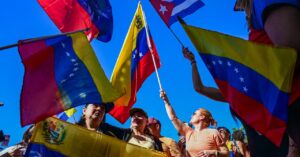 disinformation-floods-social-media-after-nicolas-maduro’s-capture