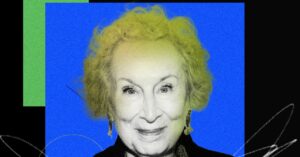 margaret-atwood-on-doomscrolling:-‘i-want-to-keep-up-with-the-latest-doom’