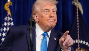 trump-dangles-incentives-for-us-to-unleash-venezuelan-oil