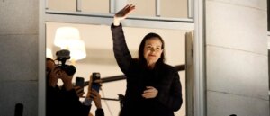 why-trump-reportedly-threw-a-major-curveball-into-venezuela-regime-change