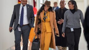 crockett-says-claims-she-has-a-fake-‘street-girl’-persona-are-racist