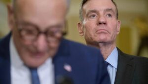 democrats-walk-venezuela tightrope as-some-praise-maduro’s-ouster