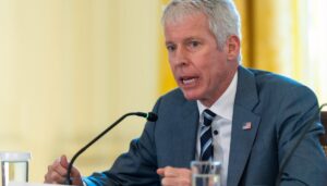 us-will-sell-venezuelan-oil-‘indefinitely’-and-remit-proceeds,-wright-says