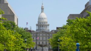 michigan-unemployment-dips-to-5%,-still-among-highest-in-us.