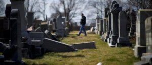 grave-robber-faces-300-charges-after-authorities-discover-his-extremely-specific-hobby