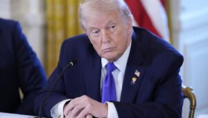 trump-signs-order-blocking-courts-from-seizing-venezuelan-oil-money