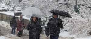 us-region-being-threatened-by-snow-from-complex-winter-storm