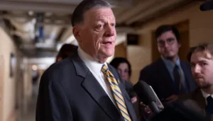 homeland-security-funding-frozen-thanks-to-ice-as-democrats-demand-guardrails