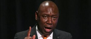 race-baiting-lawyer-claims-man’s-life-‘stolen’-by-ice-—-turns-out-he-shot-at-officer