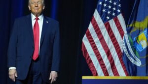 trump-administration-seeks-united-front-ahead-of-president’s-iran-decision