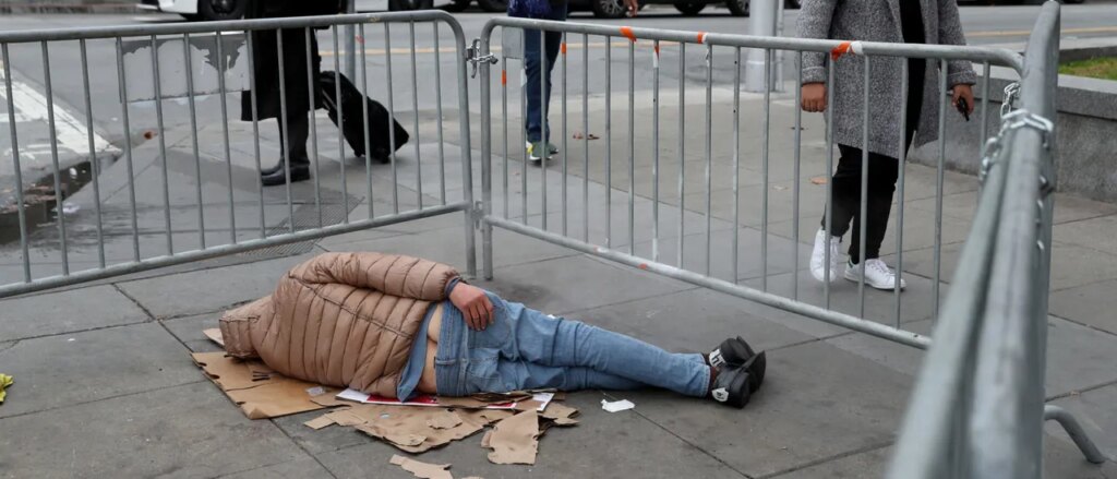 california-official-launches-video-game-to-solve-homelessness