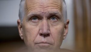 tillis-appeals-to-trump-‘legacy’-with-white-house-criticism