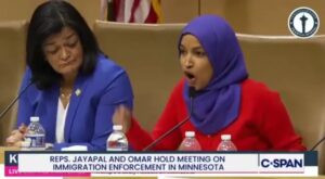 ilhan-omar-calls-america-the-“us.-g**damn-states”-|-the-gateway-pundit-|-by-kristinn-taylor