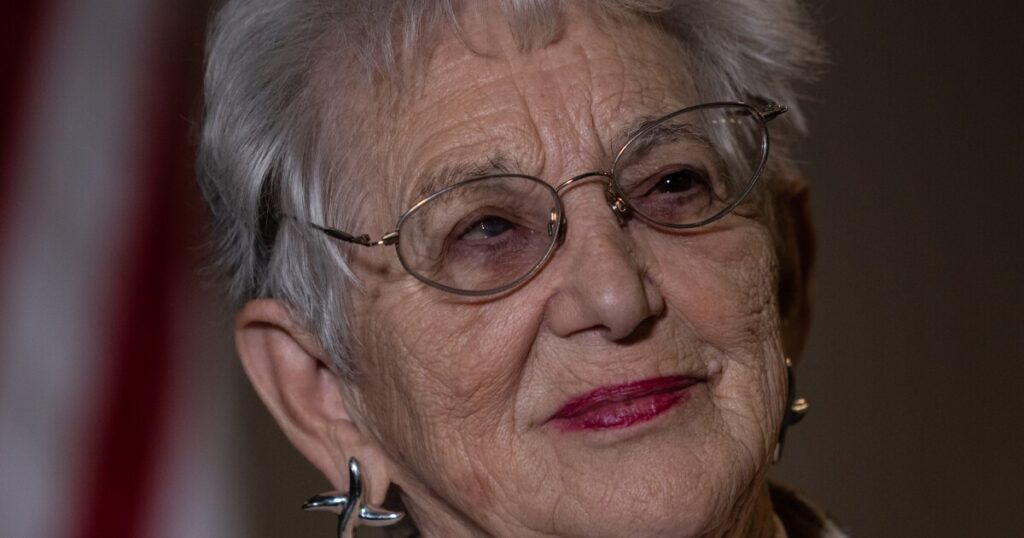 viral-moments-bolster-virginia-foxx’s-‘no-nonsense’-reputation