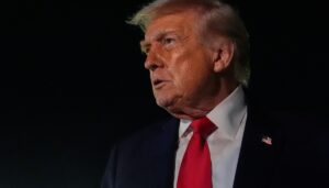 watch-live:-leavitt-briefs-press-ahead-of-trump’s-visit-to-davos