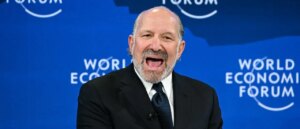 trump-cabinet-secretary-heckled-by-al-gore-at-high-profile-globalist-soiree