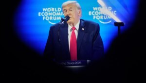 leavitt’s-defense-of-trump’s-iceland-greenland-mix-up-melts-online