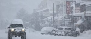 massive-winter-storm-leaves-at-least-18-people-dead,-800,000-without-power