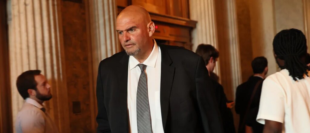 john-fetterman-bucks-democrats-on-ice-as-country-barrels-toward-shutdown