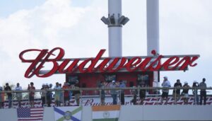 budweiser-super-bowl-praised-ad-after-bud-light-controversy