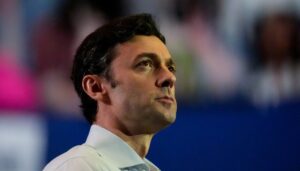 jon-ossoff-calls-attention-to-‘seismic’-fulton-county-raid