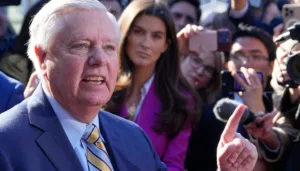 lindsey-graham-delays-shutdown-vote-over-$500,000-‘arctic-frost’-benefit