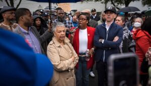 court-halts-trump-effort-to-ban-unannounced-visits-to-ice-facilities