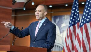 house-democrats-unsure-on-schumer’s-deal-to-reopen-government