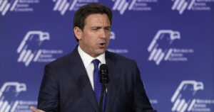 covid-19-and-fauci-fail-to-energize-voters-for-desantis:-people-are-‘ready-to-move-on’