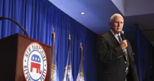 mike-pence-foreshadows-fate-of-shrinking-gop-field