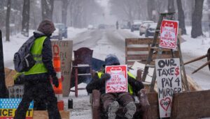 activists-plan-to-install-1,000-street-blockades-across-minneapolis