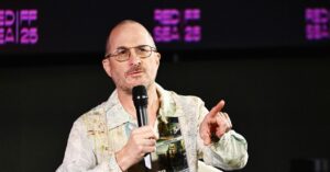 hollywood-is-losing-audiences-to-ai-fatigue