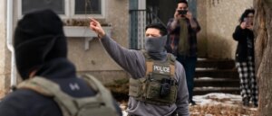 ice-drops-hammer-on-minnesota